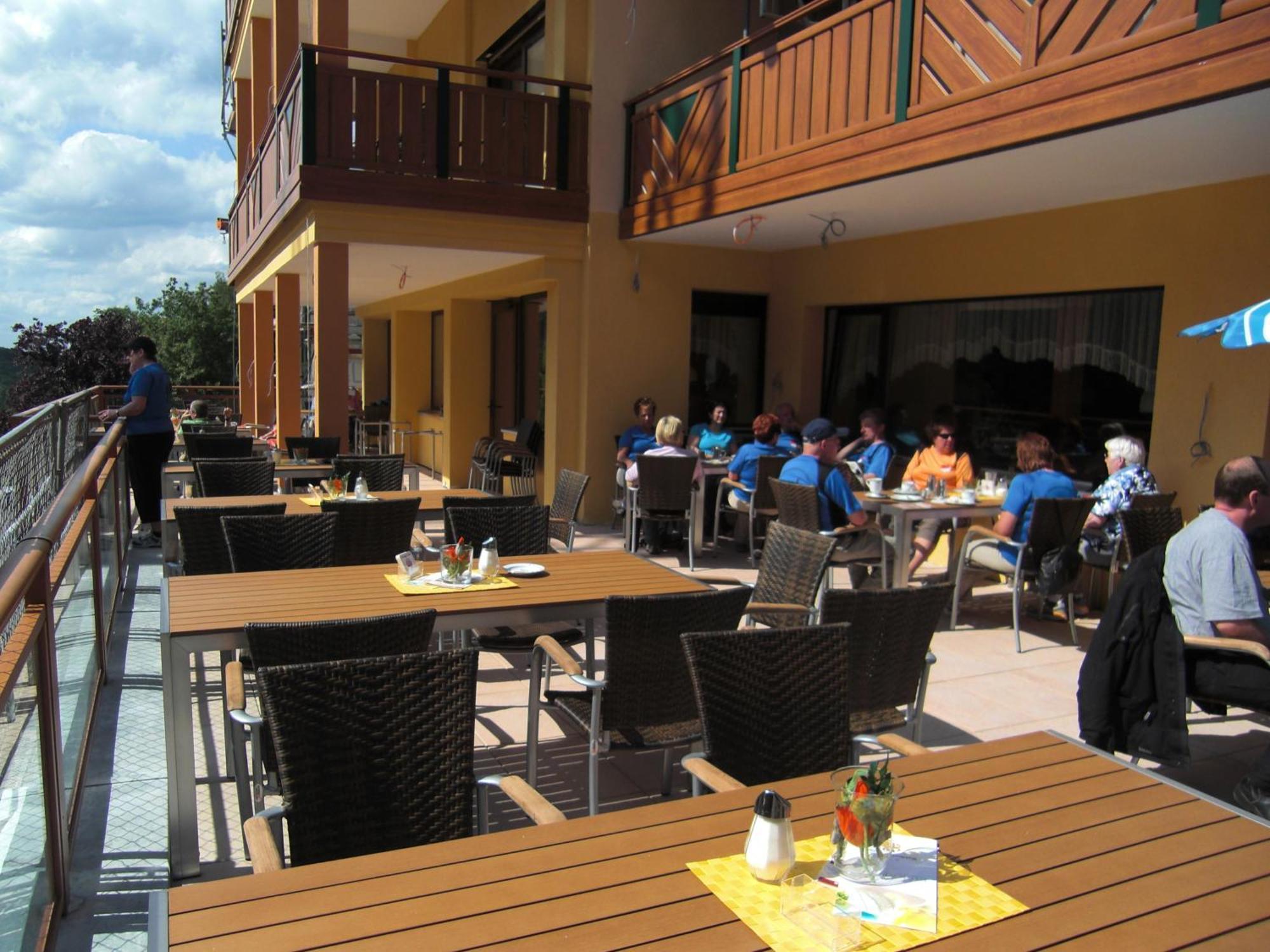 Wald-Hotel Heppe Dammbach Exterior photo